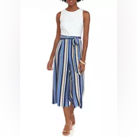 Vince Camuto Striped Crop Jumpsuit Sz 6 - Picture 1 of 4